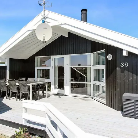 Holiday home Tata - 750m From The Sea In Western Jutland By Interhome